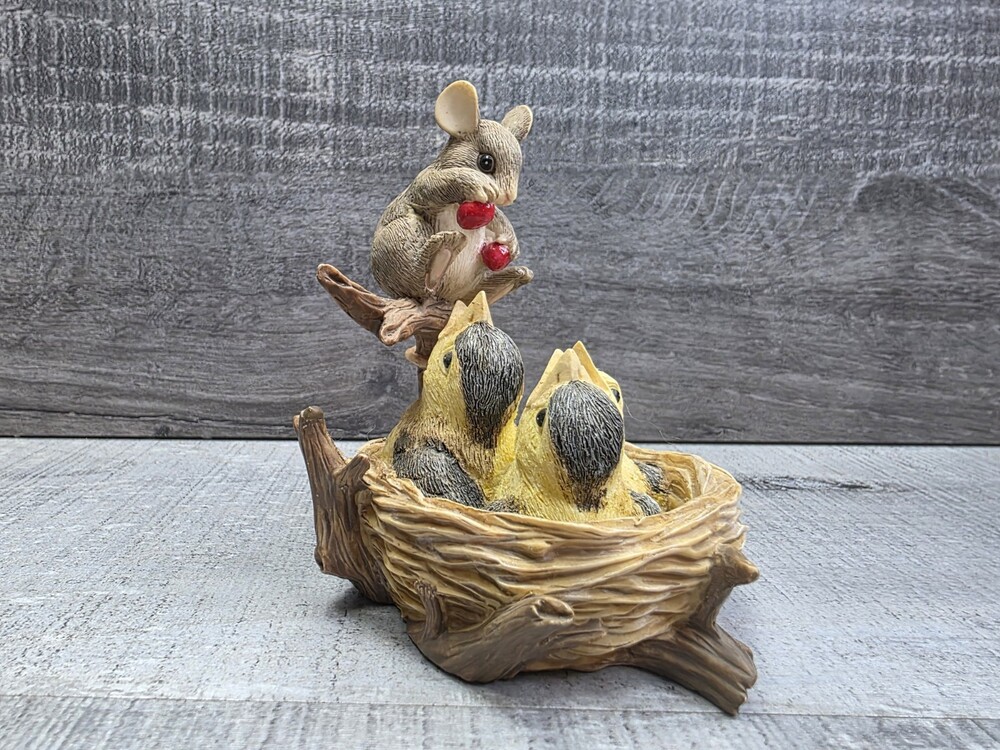 Silvestri Charming Tails FEEDING TIME Mackenzie Mouse Goldfinch Nest b129.1